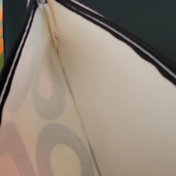 Cosmetics bag - Picture 4 of 6